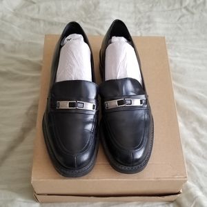 Bernardo Black Leather Loafers